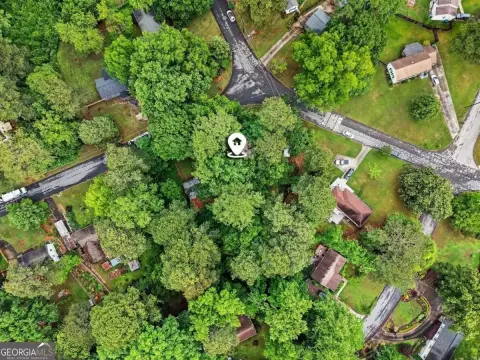 Land in Medlock Park