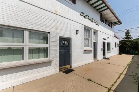 Mixed-Use Property in Downtown Des Plaines