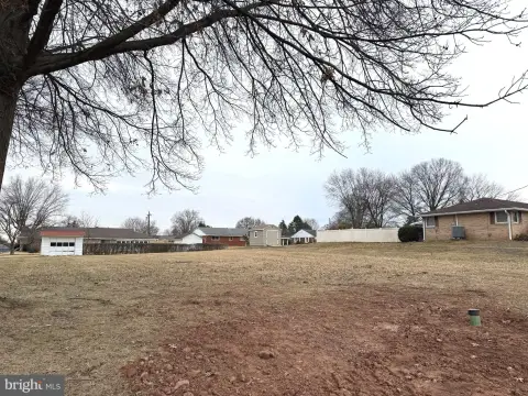Residential Lot in Dover, PA