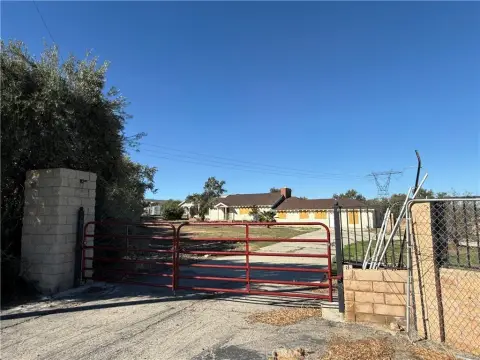 Ranch-Style Residential Income Property