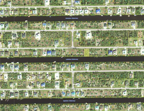 Waterfront Land in South Gulf