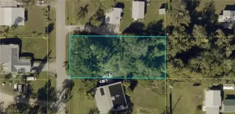 Vacant Lot in North Fort Myers