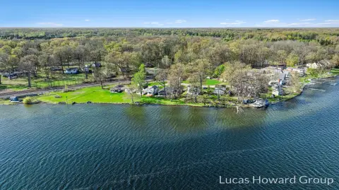 Waterfront Resort Cottages and Land