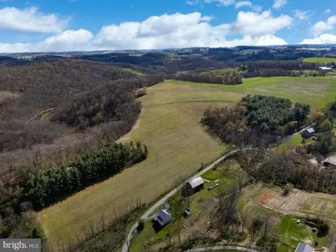 Expansive Land in Felton, PA