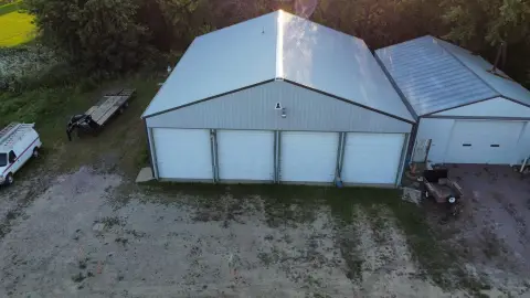 Flex Space With Overhead Doors