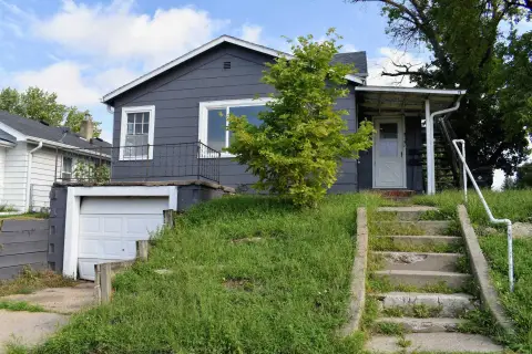1.5-Story Duplex
