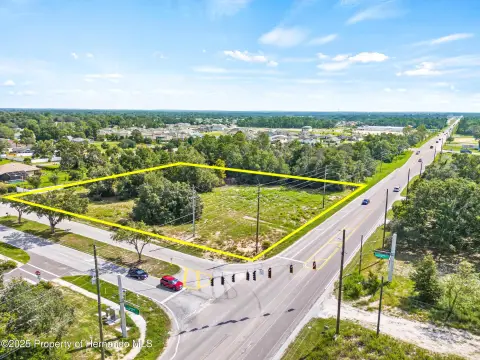 Prime Commercial Land in Spring Hill