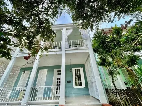 Lower Garden District Turnkey Gem