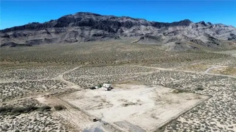 Pahrump Land with Mountain Views