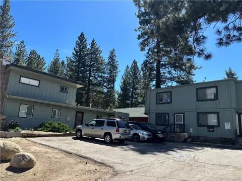 Quadplex with Public Utilities