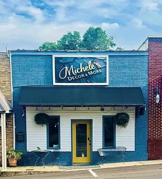 Retail Storefront with 1-Bed Apartment