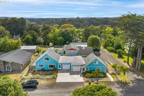 Multi-Family Income Property with Shop