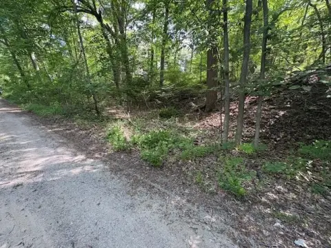Land in Michigan Shores