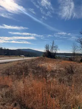 Unrestricted Multi-Use Land Tract