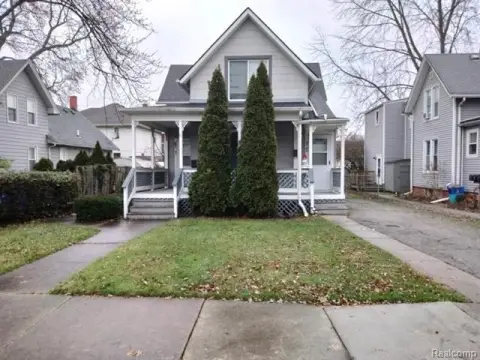 Two-Unit Duplex with Private Yard