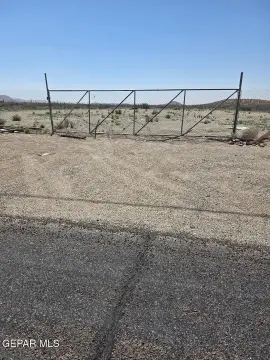 Residential Land in Clint, TX