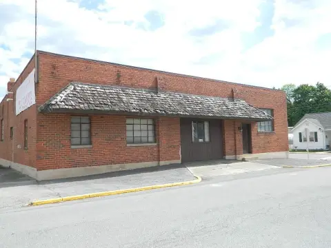 Marion Warehouse/Office Complex For Sale