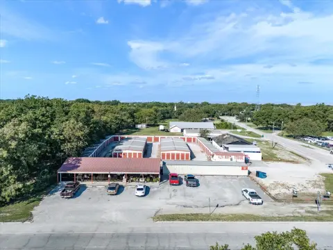 Corner-Lot Retail and Storage Facility