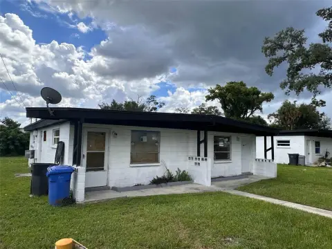 12-Unit Apartment Portfolio