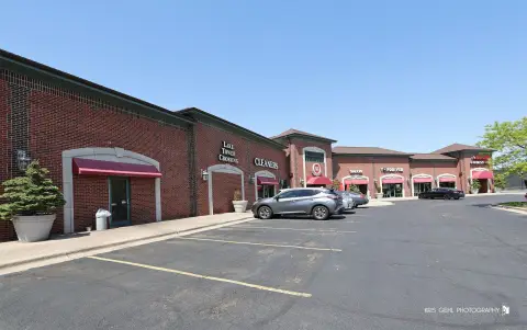 Flexible Office-Retail Suite