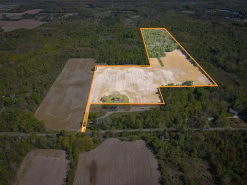 Expansive Development and Recreation Land