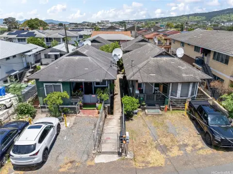 Four Homes on One Lot