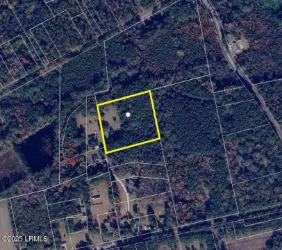 Residential Land in Ridgeland, SC