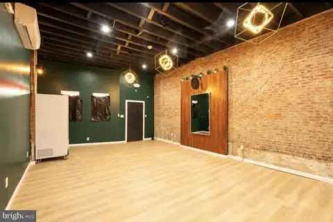 Commercial Land in CAMDEN, NJ