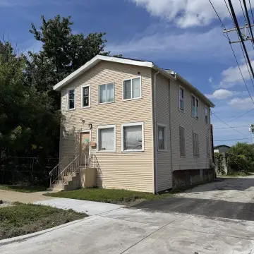 Two-Unit Duplex with Deck