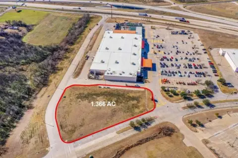 Commercial Pad Site in Corsicana