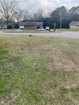 Corner Lot in Tuscaloosa, AL