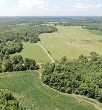 Land for Hunting in Two States