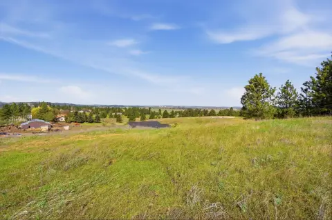 Spokane Land with Panoramic Views