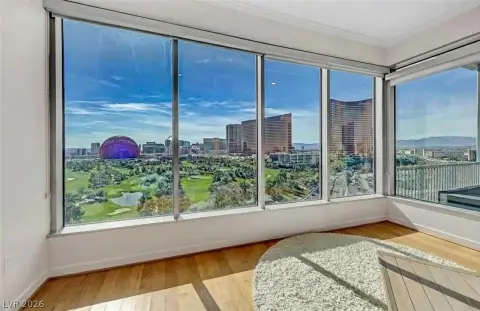 Las Vegas Condo with Strip Views
