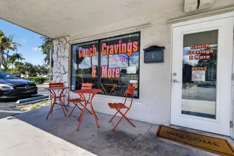 Turnkey Corner Restaurant Business