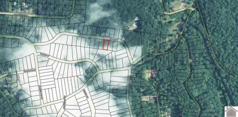 Residential Lot Near Lake