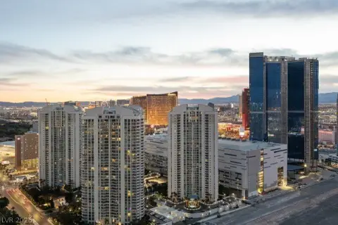 Turnberry Place High-Rise Residence