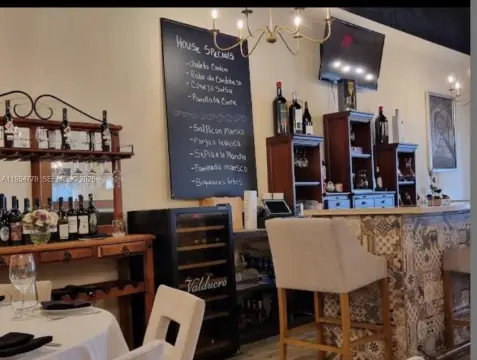 Profitable Restaurant on Calle Ocho