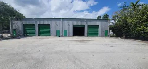 Warehouse Space with Parking