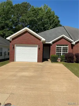 Tuscaloosa Duplex Near Interstate