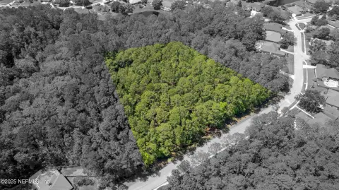 Residential Land in Jacksonville, FL