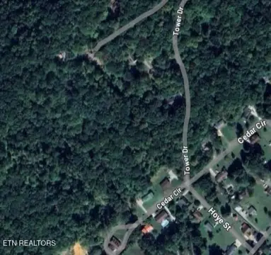 Residential Land in Clinton, TN