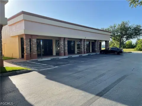 Two-Unit Retail Space
