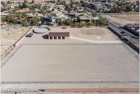 Fully Fenced Residential Homesite
