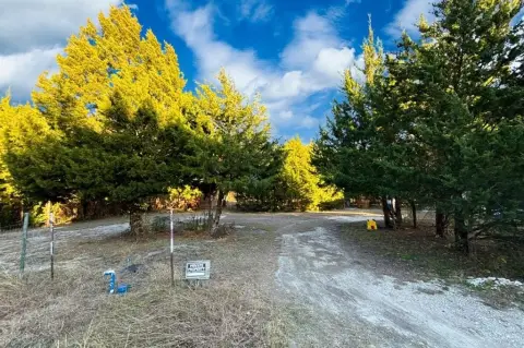 Unrestricted Land with Investment Potential