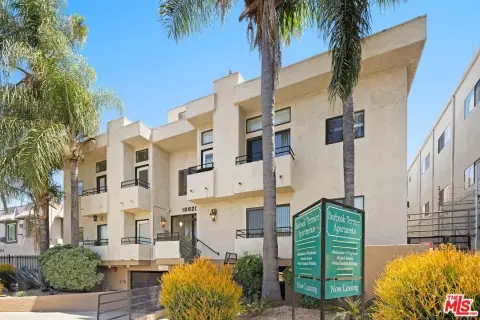 Tarzana Multifamily Property For Sale