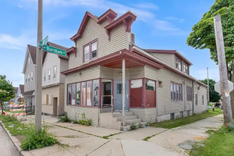 Quadplex with Storefront