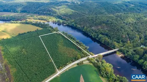 WINGINA, VA Riverfront Recreation Land