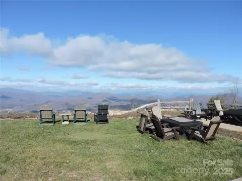 Corner Lot with Breathtaking Views