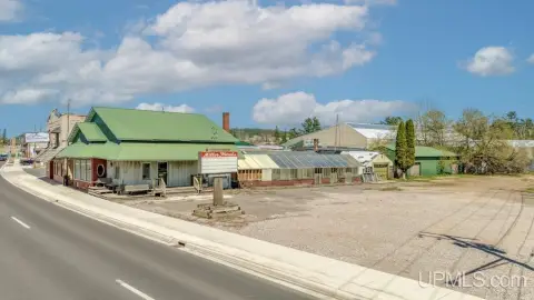 Kingsford Commercial Property For Sale